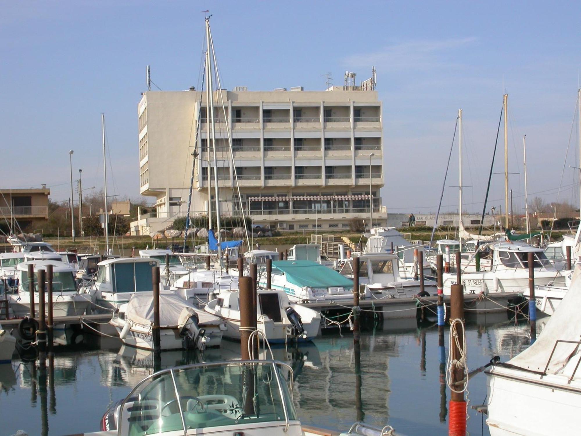 Hotel Le Richmont Marseillan  Exterior photo