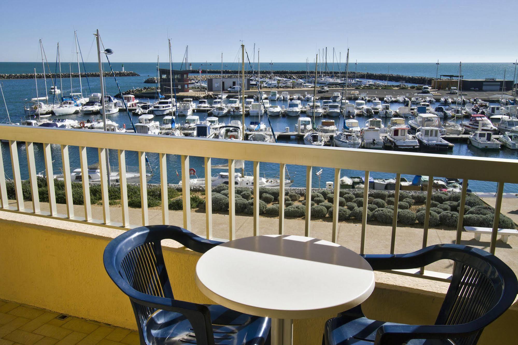 Hotel Le Richmont Marseillan  Exterior photo